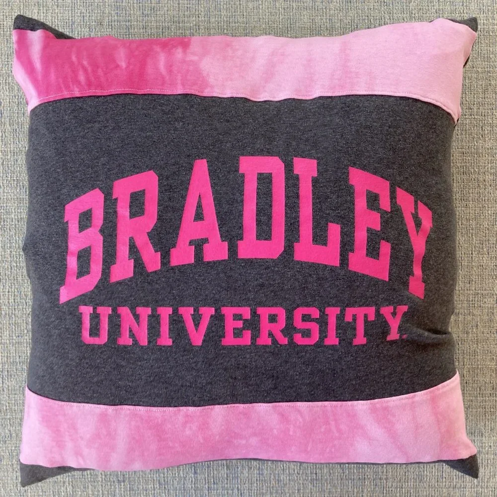 Bradley University Braves Handmade upcycled t-shirt 16 x 16 throw pillow cover